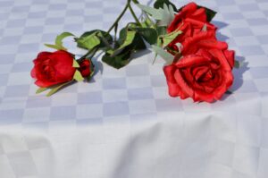 Kör damaszt terítő - a kerek asztalokra