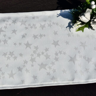 Ezüst csillagos kis terítő - fehér, ezüst lurex 40x25